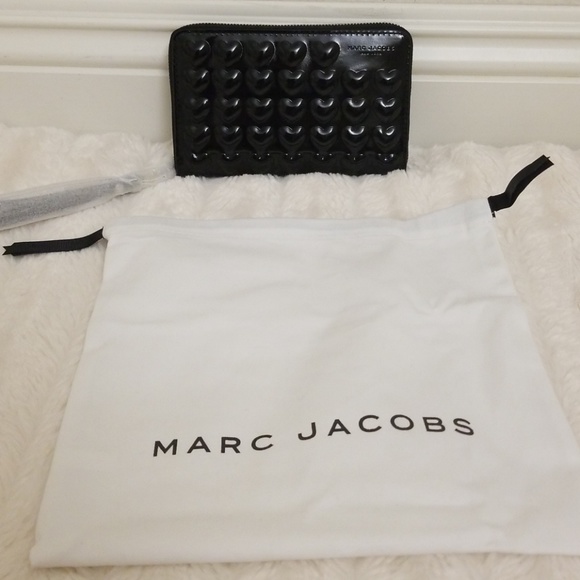 NWT Marc Jacobs Heart Leather Smartphone Wallet - Picture 2 of 5